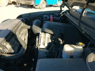 2007 Chevrolet Silverado 1500 1LT с VIN 2GCEK190X71689455, выставлен на аукционе IAAI как лот 43374322 с пробегом 128 099 миль миль и . История ставок и продаж доступна на DreamBid. Изображение 19.