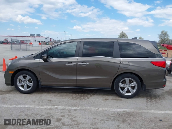 2018 Honda Odyssey EX-L z VIN 5FNRL6H76JB082421, wystawiony jako IAAI lot #41914032 z przebiegiem 66 133 mil mil oraz . Historia ofert i sprzedaży dostępna na DreamBid. Obrazek 14.