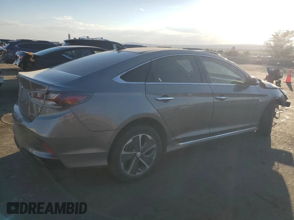 2018 Hyundai Sonata Hybrid Limited with VIN KMHE34L39JA085759, listed as a Copart auction lot 75012704 with 112,322 mi miles and Salvage Title. Bid and sale history available at carsss.com. Image 3.