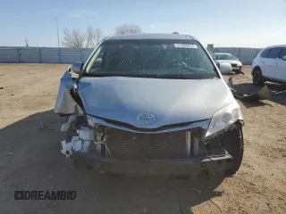 2015 Toyota Sienna LE AAS with VIN 5TDKK3DC6FS638638, listed as a Copart auction lot 51309815 with 167,944 mi miles and Clean Title. Bid and sale history available at DreamBid. Image 5.