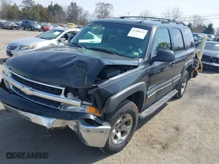 2003 Chevrolet Tahoe Z71 with VIN 1GNEK13Z13R166468, listed as a IAAI auction lot 41848131 with 163,738 mi miles. Bid and sale history available at carsss.com. Image 17.