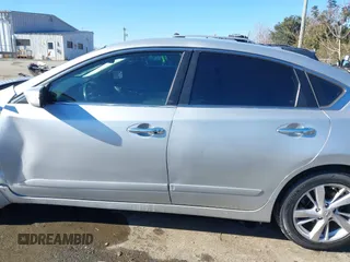 2014 Nissan Altima S with VIN 1N4AL3AP2EC402123, listed as a IAAI auction lot 41350287 with 146,305 mi miles and . Bid and sale history available at DreamBid. Image 14.