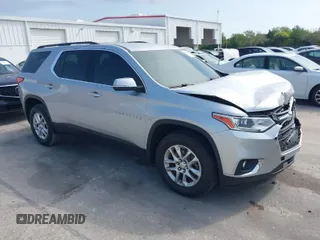 2021 Chevrolet Traverse LT Cloth with VIN 1GNERGKW5MJ254932, listed as a IAAI auction lot 41863680 with 62,909 mi miles. Bid and sale history available at carsss.com. Image 1.