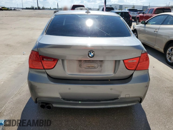 2009 BMW 3 Series 328i z VIN WBAPH73589A174524, wystawiony jako Copart lot #47071035 z przebiegiem Nie podano mil oraz Szkoda całkowita • Salvage title. Historia ofert i sprzedaży dostępna na DreamBid. Obrazek 6.