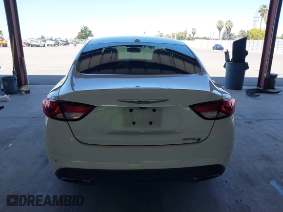 2016 Chrysler 200 S z VIN 1C3CCCBB1GN151418, wystawiony jako IAAI lot #42044688 z przebiegiem 173 949 mil mil oraz . Historia ofert i sprzedaży dostępna na DreamBid. Obrazek 17.