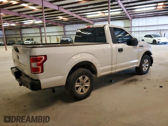 2018 Ford F-150 XL with VIN 1FTMF1CB2JFE39024, listed as a Copart auction lot 88847245 with 121,592 mi miles and Salvage Title. Bid and sale history available at carsss.com. Image 3.