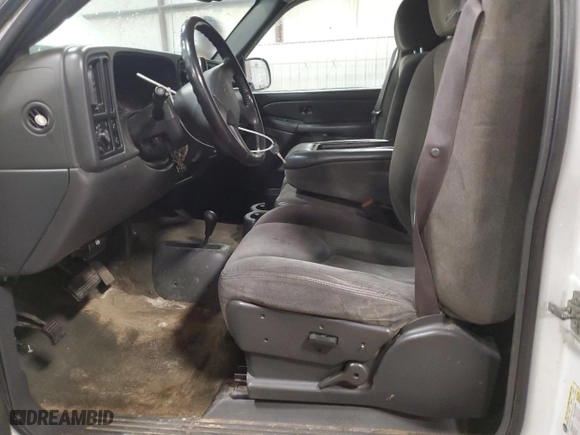 2007 Chevrolet Silverado 1500 Classic LT3 with VIN 1GCEK19B67Z143633, listed as a Copart auction lot 49729395 with 203,668 mi miles and Clean Title. Bid and sale history available at carsss.com. Image 7.