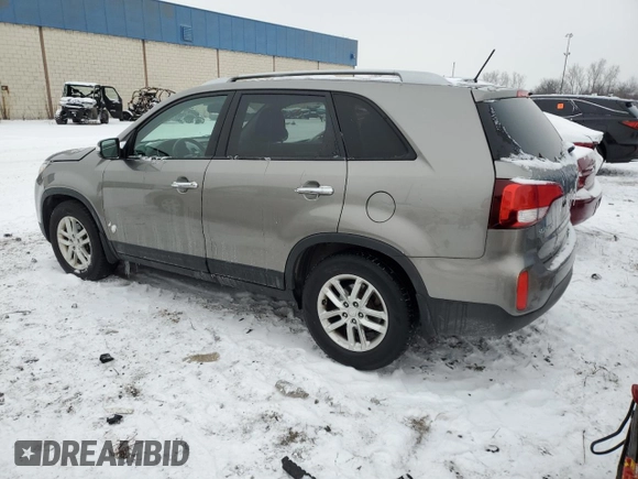 2014 Kia Sorento LX z VIN 5XYKT3A63EG470187, wystawiony jako Copart lot #88716075 z przebiegiem 111 478 mil mil oraz Szkoda całkowita • Salvage title. Historia ofert i sprzedaży dostępna na DreamBid. Obrazek 2.