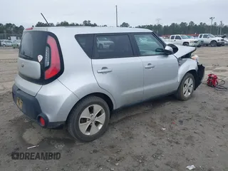 2014 Kia Soul with VIN KNDJN2A20E7702271, listed as a IAAI auction lot 41555814 with 125,296 mi miles. Bid and sale history available at carsss.com. Image 4.