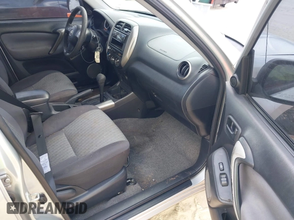 2005 Toyota RAV4 with VIN JTEGD20V750049595, listed as a IAAI auction lot 41944071 with 173,236 mi miles. Bid and sale history available at carsss.com. Image 5.