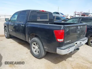 2014 Nissan Titan SV with VIN 1N6BA0EK6EN507279, listed as a IAAI auction lot 41870383 with 205,603 mi miles. Bid and sale history available at carsss.com. Image 3.