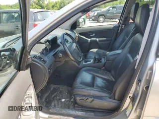 2011 Volvo XC90 I6 with VIN YV4952CZ4B1607110, listed as a Copart auction lot 58802753 with 161,570 mi miles and Salvage Title. Bid and sale history available at DreamBid. Image 7.