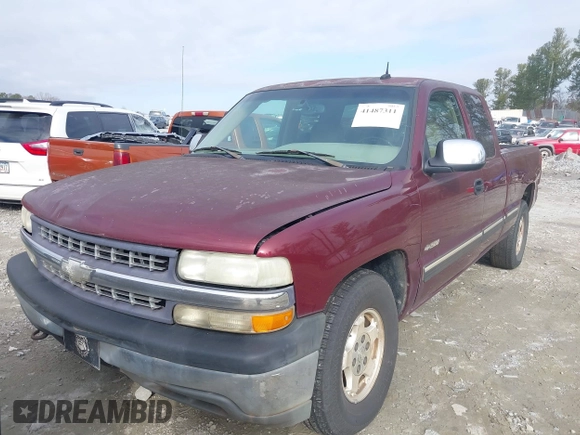 2002 Chevrolet Silverado 1500 LT with VIN 2GCEK19T021400263, listed as a IAAI auction lot 41487311 with 380,441 mi miles. Bid and sale history available at carsss.com. Image 2.