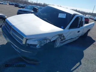 2002 Dodge Ram 2500 with VIN 3B7KC23652M290800, listed as a IAAI auction lot 41722750 with 211,258 mi miles. Bid and sale history available at carsss.com. Image 2.