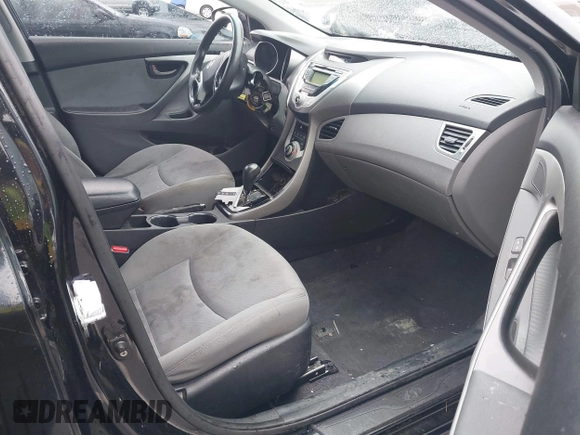 2012 Hyundai Elantra GLS с VIN KMHDH4AE8CU404698, выставлен на аукционе IAAI как лот 41988964 с пробегом Не указан миль и . История ставок и продаж доступна на DreamBid. Изображение 5.