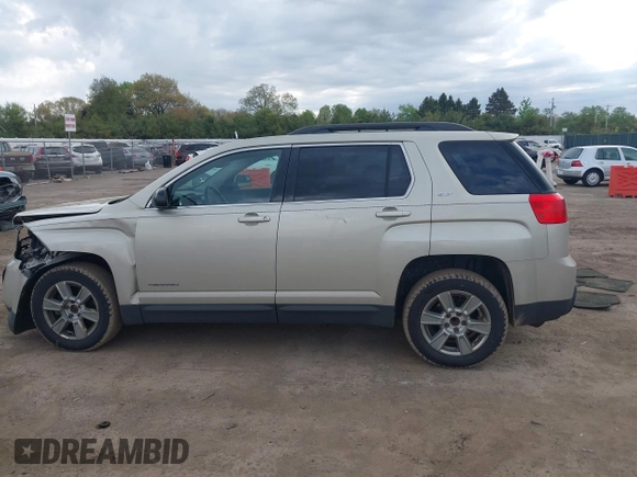 2013 GMC Terrain SLT z VIN 2GKALUEK3D6320783, wystawiony jako IAAI lot #42212829 z przebiegiem 190 951 mil mil oraz . Historia ofert i sprzedaży dostępna na DreamBid. Obrazek 14.