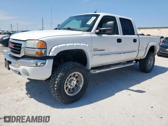 2005 GMC Sierra 2500HD SLE z VIN 1GTHK23245F813805, wystawiony jako Copart lot #51147775 z przebiegiem 213 786 mil mil oraz Czysty tytuł • Clean title. Historia ofert i sprzedaży dostępna na DreamBid. Obrazek 1.