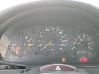 2003 Mercedes-Benz M 350 с VIN 4JGAB57E83A448963, выставлен на аукционе Copart как лот 50143534 с пробегом 214 818 миль миль и Списание • Salvage title. История ставок и продаж доступна на DreamBid. Изображение 9.