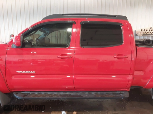 2006 Toyota Tacoma with VIN 5TEMU52N56Z306373, listed as a IAAI auction lot 40209717 with 136,352 mi miles and . Bid and sale history available at DreamBid. Image 15.