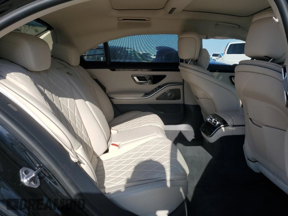 2021 Mercedes-Benz S 580 with VIN W1K6G7GB2MA045758, listed as a Copart auction lot 51275465 with 23,607 mi miles and Salvage Title. Bid and sale history available at DreamBid. Image 10.