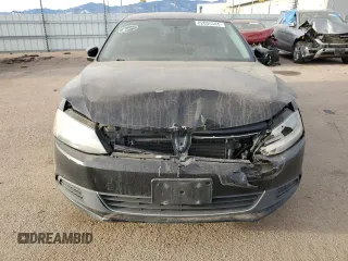 2014 Volkswagen Jetta TDI w/Premium with VIN 3VW3L7AJ7EM412700, listed as a Copart auction lot 82004544 with 157,399 mi miles and Salvage title. Bid and sale history available at DreamBid. Image 5.