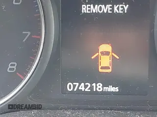 2016 Mitsubishi Outlander SE z VIN JA4AZ3A3XGZ049548, wystawiony jako IAAI lot #42393429 z przebiegiem 74 218 mil mil oraz . Historia ofert i sprzedaży dostępna na DreamBid. Obrazek 7.