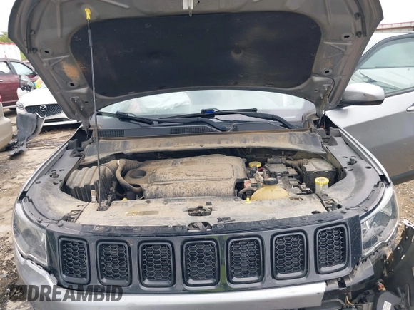 2018 Jeep Compass Latitude with VIN 3C4NJDBB8JT323967, listed as a IAAI auction lot 42096644 with 143,761 mi miles and . Bid and sale history available at DreamBid. Image 10.