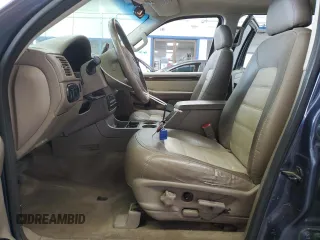 2003 Ford Explorer Eddie Bauer z VIN 1FMZU74E33UC42235, wystawiony jako Copart lot #55652015 z przebiegiem 152 313 mil mil oraz Tytuł czysty. Historia ofert i sprzedaży dostępna na DreamBid. Obrazek 7.