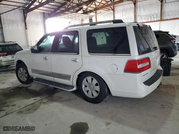2009 Lincoln Navigator with VIN 5LMFU28549LJ00455, listed as a Copart auction lot 41838355 with 0 mi miles and Salvage Title. Bid and sale history available at carsss.com. Image 2.