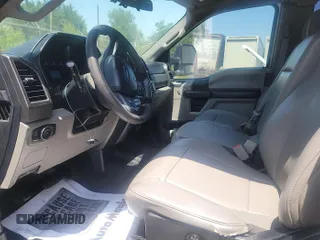 2019 Ford F-250 XL with VIN 1FT7X2B68KEE27486, listed as a IAAI auction lot 42276545 with 185,343 mi miles and . Bid and sale history available at DreamBid. Image 28.