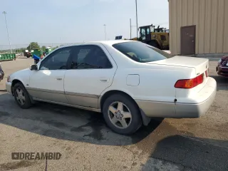 2001 Toyota Camry LE z VIN JT2BF22K010297055, wystawiony jako Copart lot #59510645 z przebiegiem 265 428 mil mil oraz Szkoda całkowita • Salvage title. Historia ofert i sprzedaży dostępna na DreamBid. Obrazek 2.