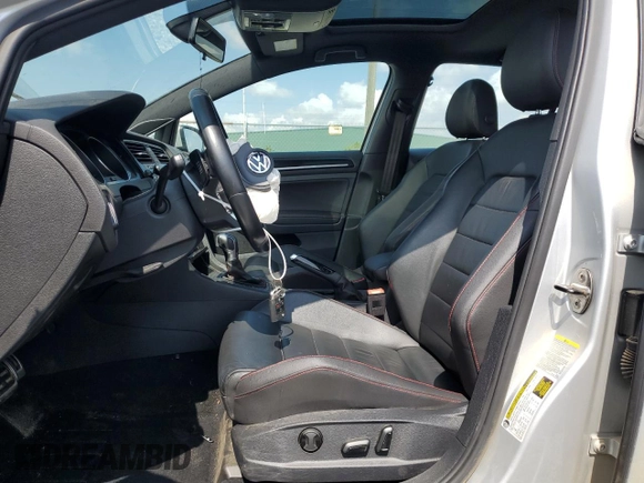 2015 Volkswagen GTI S z VIN 3VW4T7AU6FM007685, wystawiony jako Copart lot #56169715 z przebiegiem 73 398 mil mil oraz Szkoda całkowita • Salvage title. Historia ofert i sprzedaży dostępna na DreamBid. Obrazek 7.
