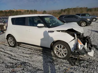 2019 Kia Soul + with VIN KNDJP3A57K7918043, listed as a Copart auction lot 47009525 with 106,033 mi miles and Salvage Title. Bid and sale history available at DreamBid. Image 4.