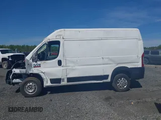 2021 Ram ProMaster Cargo with VIN 3C6LRVBG5ME527045, listed as a IAAI auction lot 42085297 with 27,399 mi miles. Bid and sale history available at carsss.com. Image 14.
