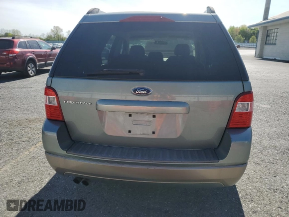 2006 Ford Freestyle SE z VIN 1FMZK01186GA52299, wystawiony jako Copart lot #55414125 z przebiegiem 146 604 mil mil oraz Tytuł czysty. Historia ofert i sprzedaży dostępna na DreamBid. Obrazek 6.