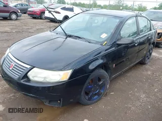 2006 Saturn ION z VIN 1G8AL55F26Z157307, wystawiony jako IAAI lot #42286688 z przebiegiem 222 028 mil mil oraz . Historia ofert i sprzedaży dostępna na DreamBid. Obrazek 2.