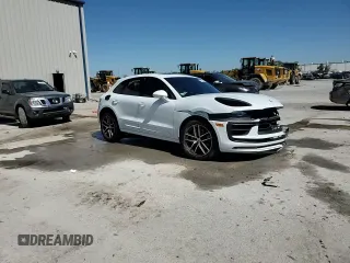 2023 Porsche Macan S z VIN WP1AG2A50PLB36397, wystawiony jako Copart lot #48389595 z przebiegiem 42 782 mil mil oraz Nie do naprawy • Non repairable. Historia ofert i sprzedaży dostępna na DreamBid. Obrazek 15.