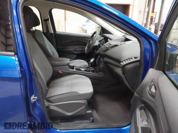 2017 Ford Escape S with VIN 1FMCU0F79HUE73157, listed as a IAAI auction lot 41949341 with 37,325 mi miles. Bid and sale history available at carsss.com. Image 5.