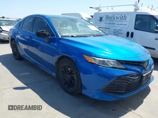2019 Toyota Camry LE z VIN 4T1B11HK5KU280118, wystawiony jako IAAI lot #42014474 z przebiegiem 143 761 mil mil oraz . Historia ofert i sprzedaży dostępna na DreamBid. Obrazek 1.