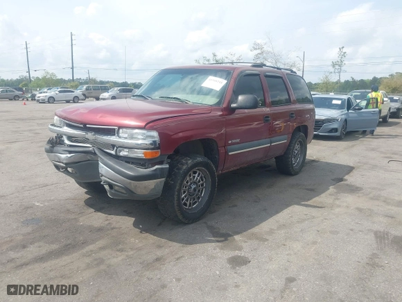 2002 Chevrolet Tahoe LT with VIN 1GNEC13ZX2R326813, listed as a IAAI auction lot 41918241 with 278,409 mi miles. Bid and sale history available at carsss.com. Image 17.