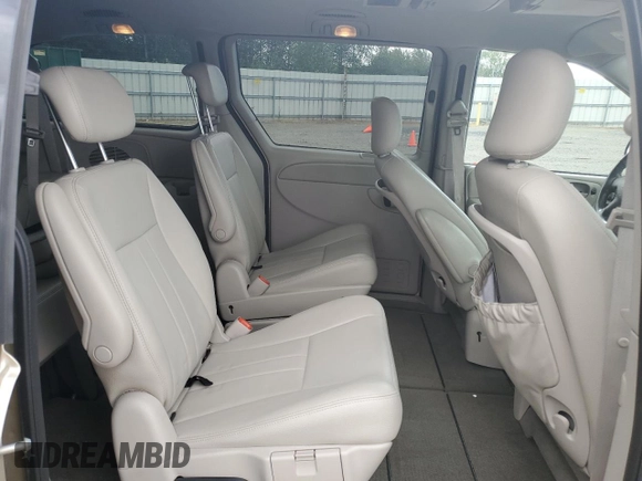 2007 Chrysler Town & Country Touring z VIN 2A4GP54L17R279349, wystawiony jako Copart lot #61488175 z przebiegiem 93 924 mil mil oraz Szkoda całkowita • Salvage title. Historia ofert i sprzedaży dostępna na DreamBid. Obrazek 11.