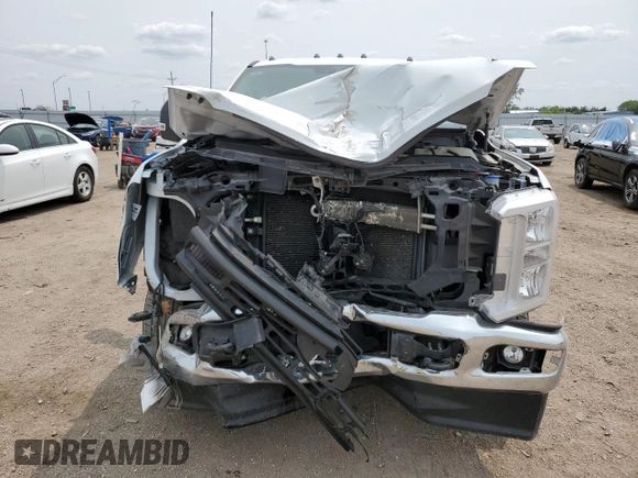 2024 Ford F-250 XL with VIN 1FT7W2BA4REF18353, listed as a Copart auction lot 59164945 with 15,155 mi miles and Salvage title. Bid and sale history available at DreamBid. Image 5.