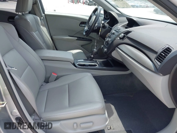 2018 Acura RDX with VIN 5J8TB3H33JL001314, listed as a IAAI auction lot 42320942 with 61,206 mi miles and . Bid and sale history available at DreamBid. Image 5.