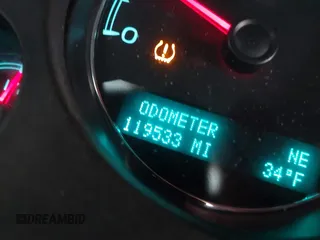 2014 Chevrolet Tahoe LT z VIN 1GNSCBE04ER143872, wystawiony jako IAAI lot #41377204 z przebiegiem 119 533 mil mil oraz . Historia ofert i sprzedaży dostępna na DreamBid. Obrazek 15.