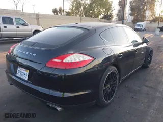2012 Porsche Panamera Turbo with VIN WP0AC2A79CL090481, listed as a IAAI auction lot 41954044 with 59,433 mi miles. Bid and sale history available at carsss.com. Image 4.