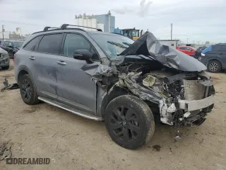 2021 Kia Sorento S with VIN 5XYRLDLC5MG024113, listed as a Copart auction lot 42989615 with 87,779 mi miles and Salvage Title. Bid and sale history available at carsss.com. Image 4.