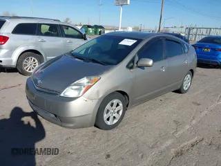2008 Toyota Prius with VIN JTDKB20U283350306, listed as a IAAI auction lot 41761619 with 171,157 mi miles. Bid and sale history available at carsss.com. Image 2.