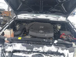 2011 Toyota Tacoma with VIN 3TMMU4FN8BM025440, listed as a IAAI auction lot 41246630 with 137,341 mi miles and . Bid and sale history available at DreamBid. Image 10.