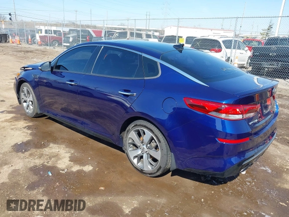 2019 Kia Optima LX with VIN 5XXGT4L35KG303814, listed as a IAAI auction lot 41769183 with 107,509 mi miles. Bid and sale history available at carsss.com. Image 3.