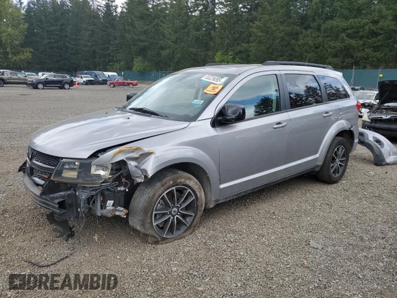 2019 Dodge Journey SE z VIN 3C4PDCBB4KT738442, wystawiony jako Copart lot #55329095 z przebiegiem 93 095 mil mil oraz Szkoda całkowita • Salvage title. Historia ofert i sprzedaży dostępna na DreamBid. Obrazek 1.